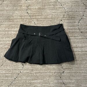 Zara skort size small